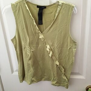 FINAL MARKDOWN Ladies’ Kenneth Cole Top (XL)